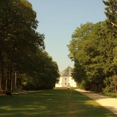 Homestay Ovocna Prague